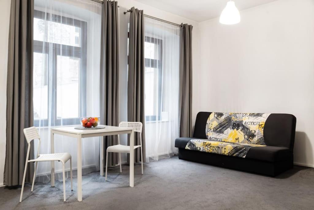 Studio Sunny Flat Krakow Apartment Bagian luar foto